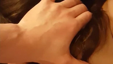 Носастенькая еврейская девушка услаждает похотливого мужика всем своим телом