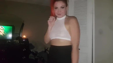 Тренировка послушания тёлки хуем в горло до рвоты, ссаньём прямо в рот и крепким поревом в жопу