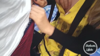 Проиграла в карты на желание отсосать - и прямо в парке, раздевшись, наглоталась спермы