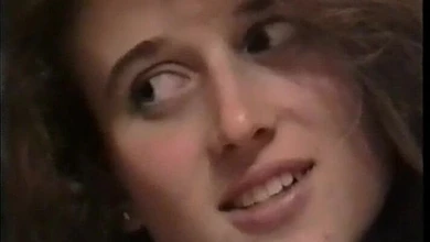 Воистину раритетное видео! Ещё молодой и худенький Вудман ебёт в жопу русскую девку!