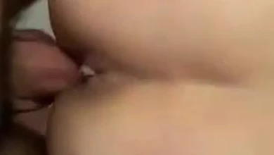 Жену с геморроем ебу в смачную письку